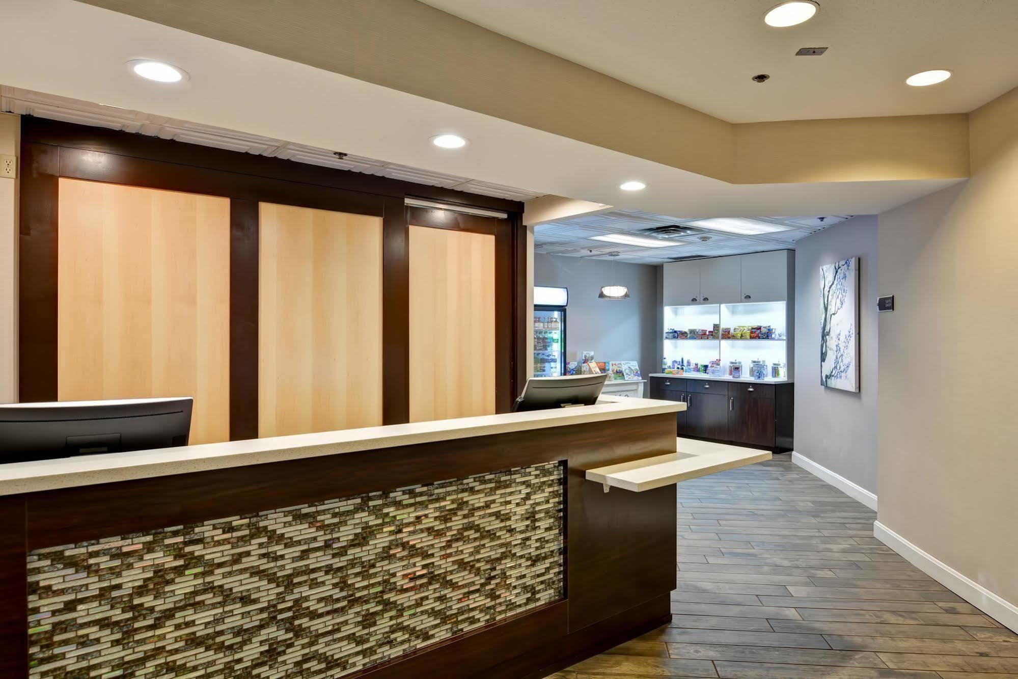 Staybridge Suites - Columbus - Worthington, An Ihg Hotel Eksteriør bilde